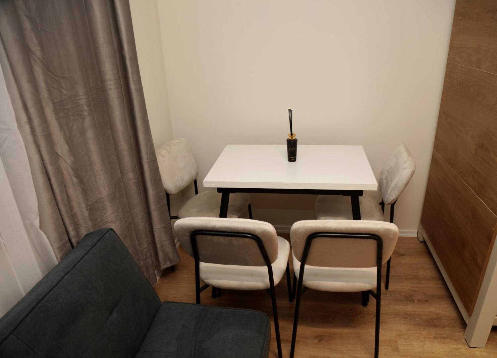 Hostel Serenitas *